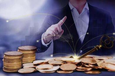 金价创新高下出现“淘金热”！湖南黄金拟收购两家黄金公司，A股已有多家公司“全球买矿”